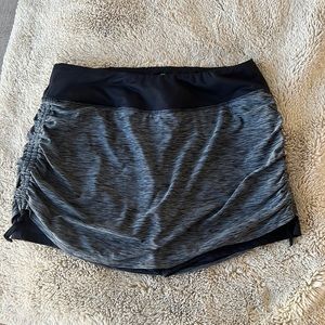 Brisas Athletic Skort black and gray, cinches at sides, great for running